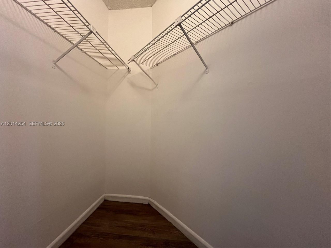 212 Lake Pointe Dr , Unit 209, Oakland Park, FL 33309 Photo