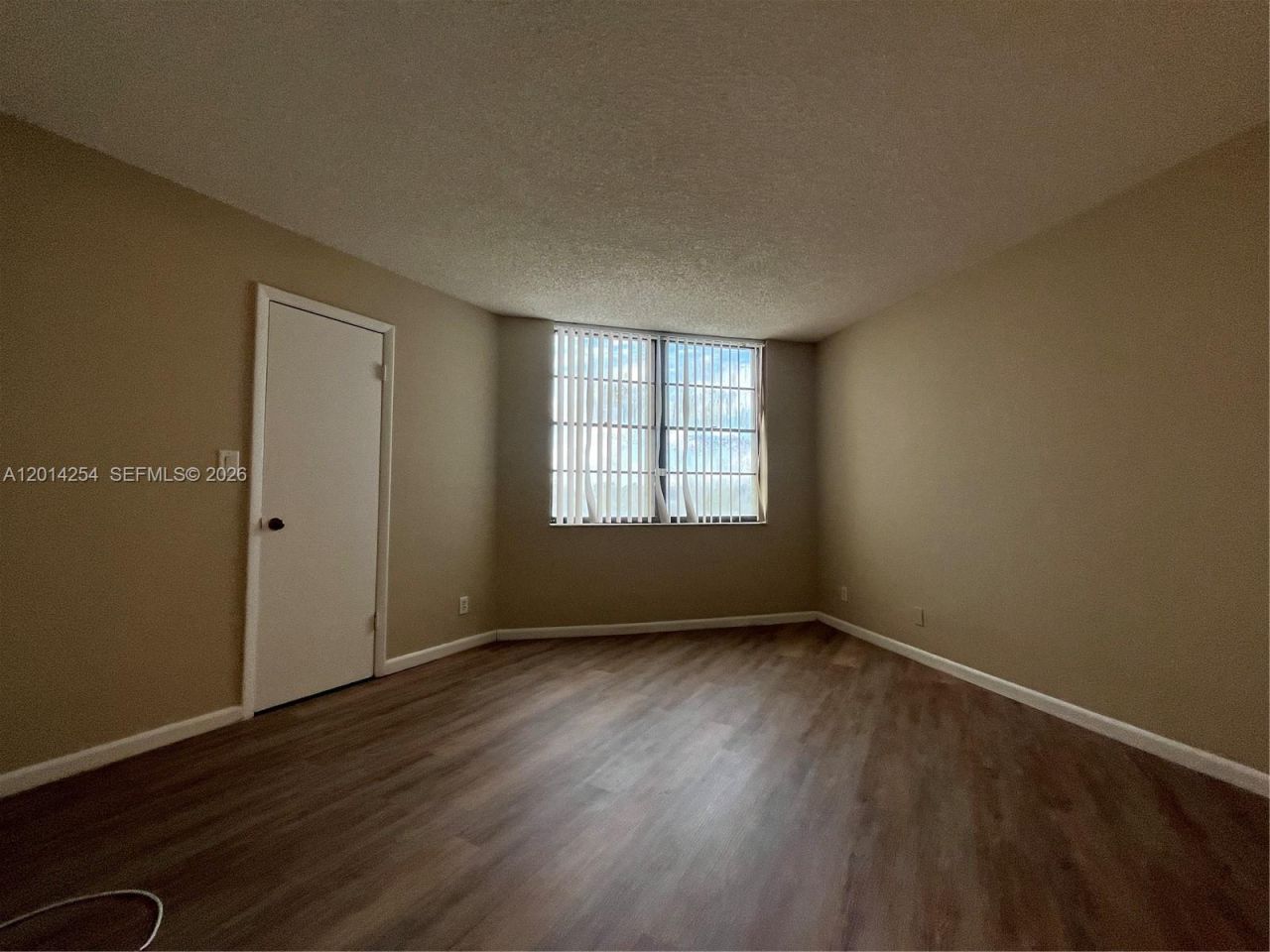 212 Lake Pointe Dr , Unit 209, Oakland Park, FL 33309 Photo