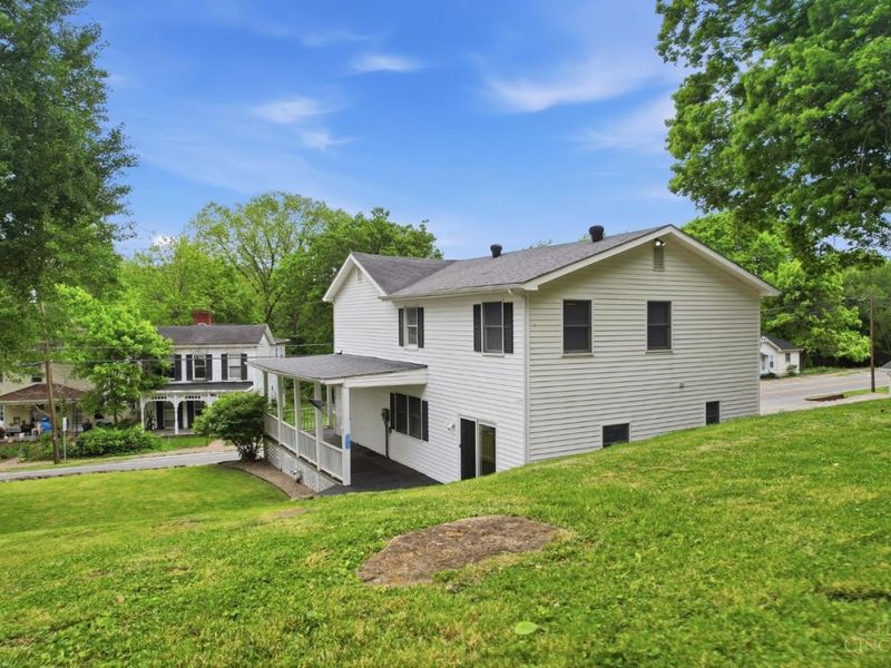 880 Market Street, Huntington Twp, OH 45101 Photo 7