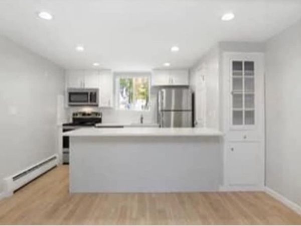 114 W. Emerson, Unit 1, Melrose, MA 02176