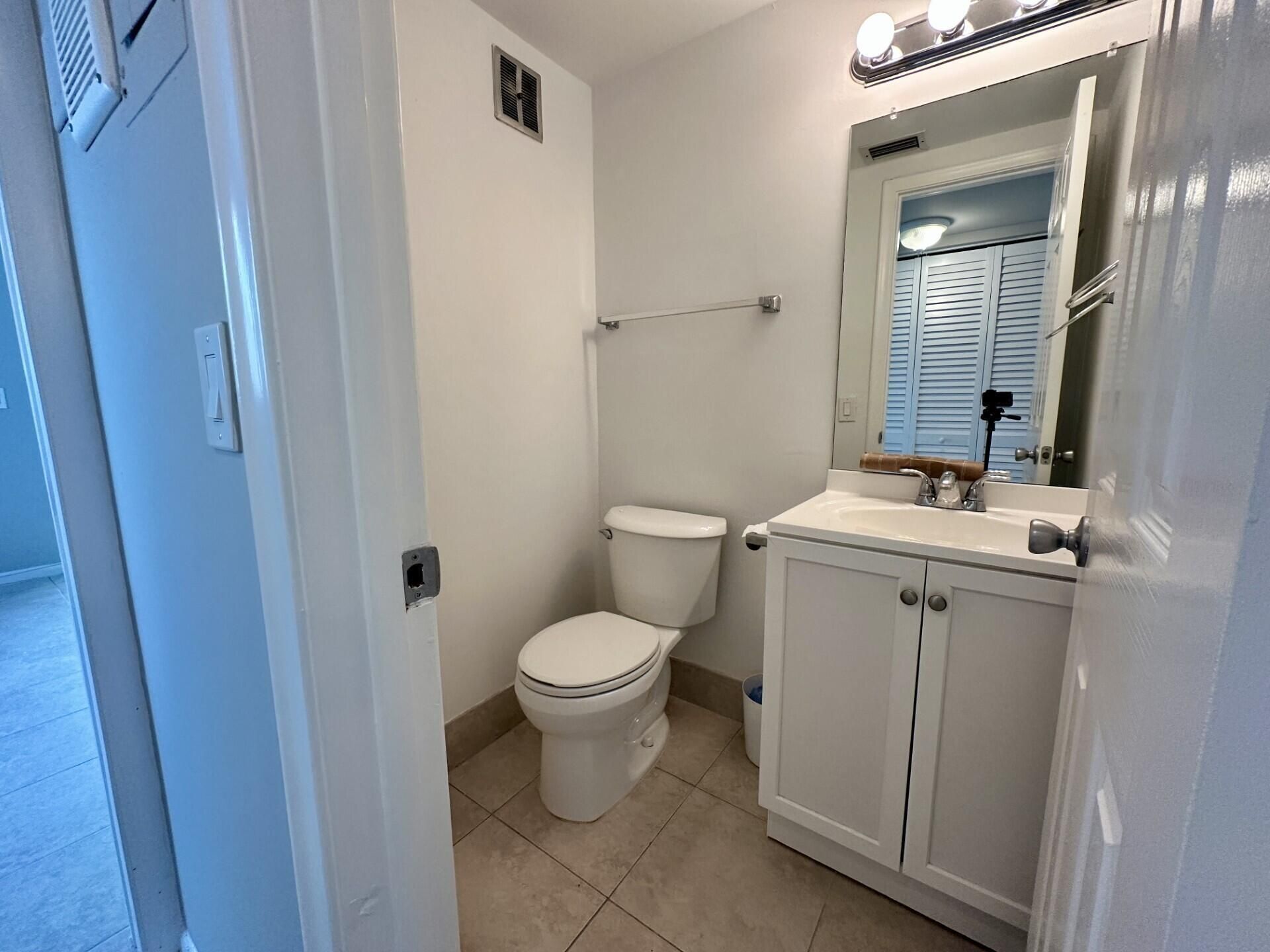 20 Norwich A, West Palm Beach, FL 33417 Photo