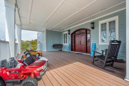 139 Pioneer Loop photo 4