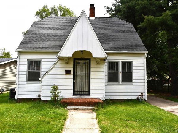 1414 Navajo Street, Elkhart, IN 46516