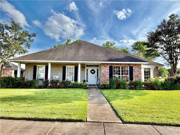 5157 HUNTERS GROVE Lane, Alexandria, LA 71303
