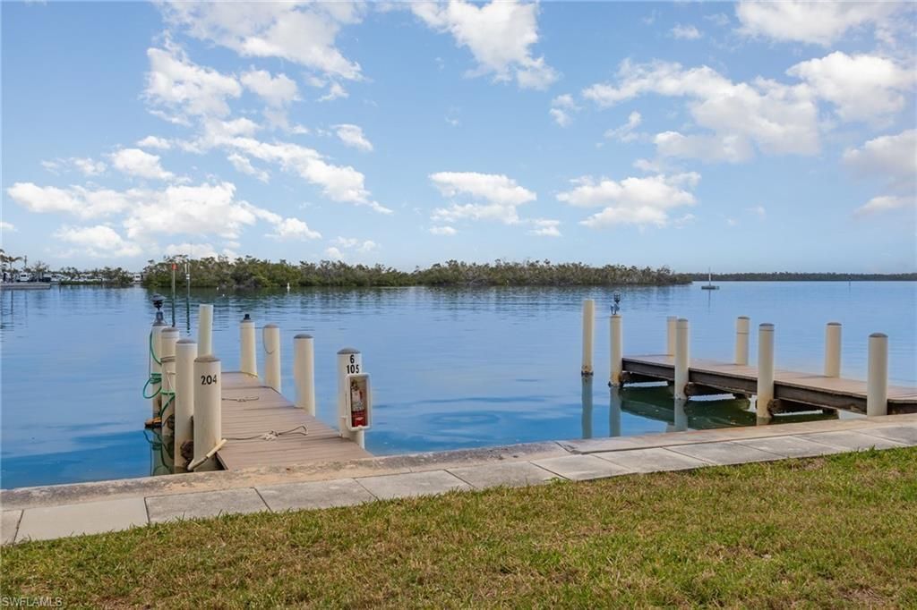 898 Buttonwood Dr, Unit 105, Fort Myers Beach, FL 33931 Photo