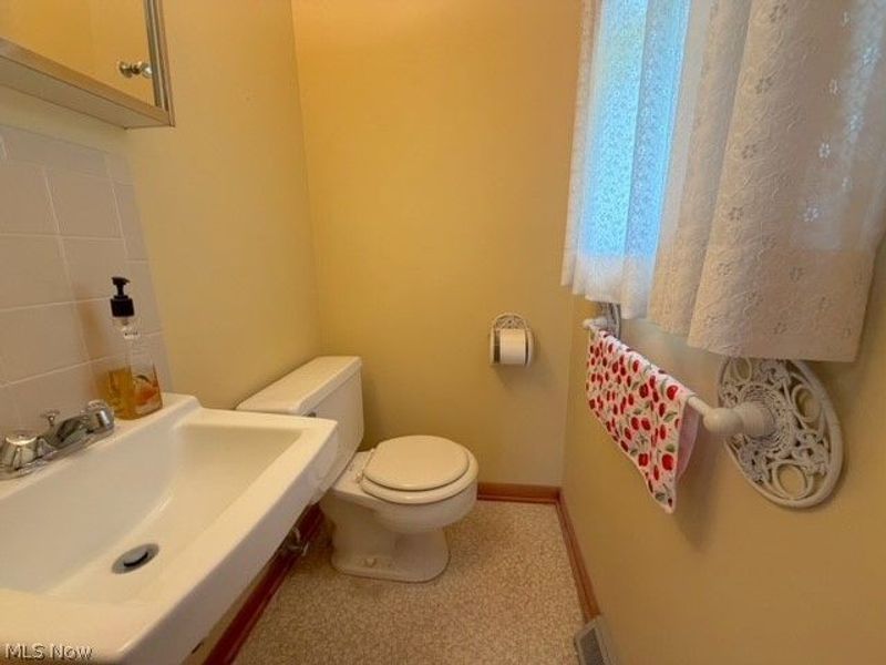 1172 2nd Street SW, New Philadelphia, OH 44663 Photo 12