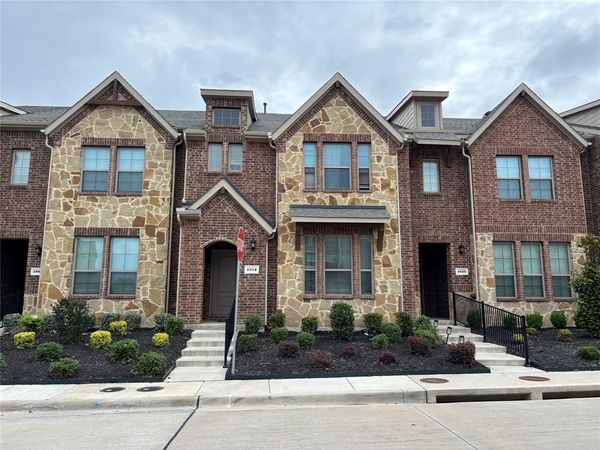 1912 Buffalo Hill Drive, Mesquite, TX 75149
