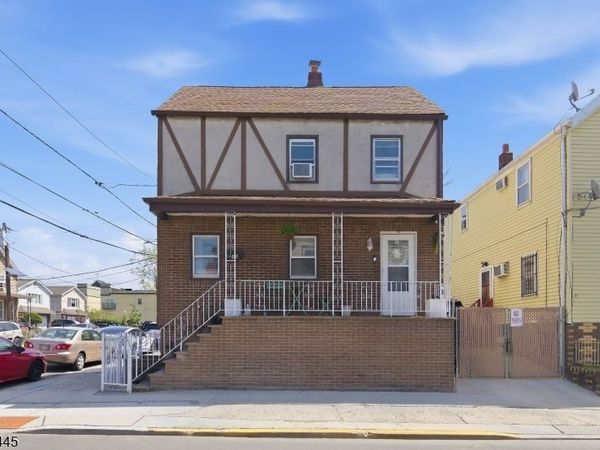 43 Bank St, Elizabeth, NJ 07201