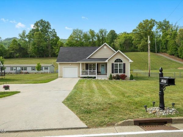 1807 Highway 91, Elizabethton, TN 37643