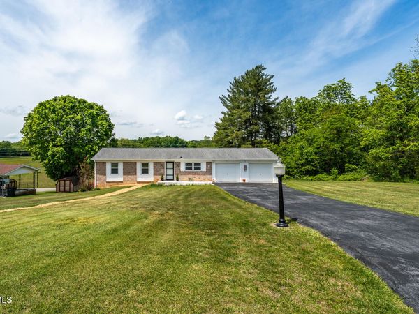 253 Fairford Lane, Blountville, TN 37617