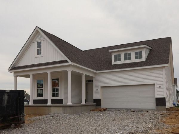 412 Fannin Drive, Pataskala, OH 43062
