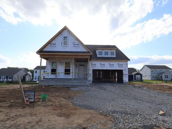 412 Fannin Drive , Pataskala, OH 43062