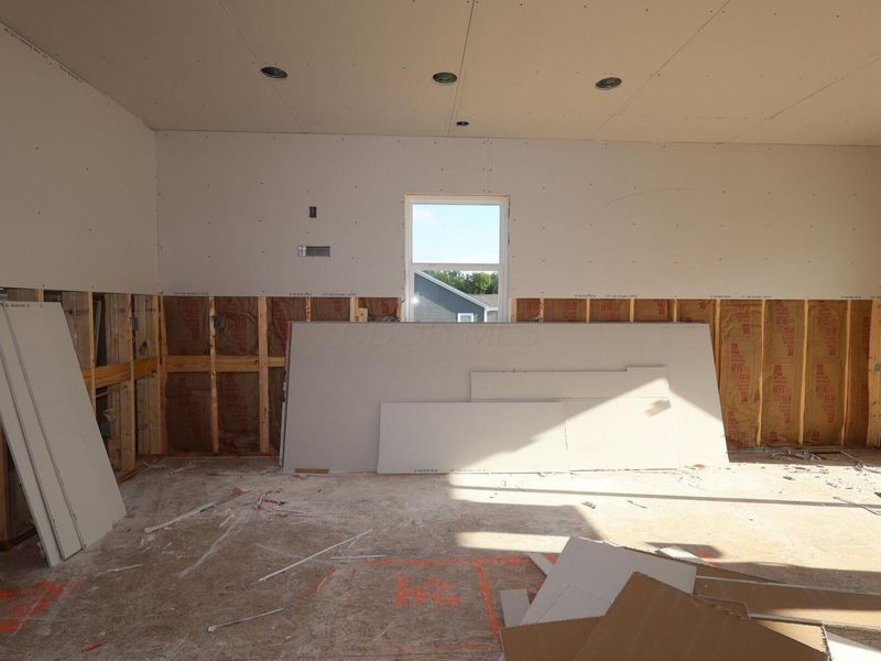 412 Fannin Drive, Pataskala, OH 43062 Photo 12