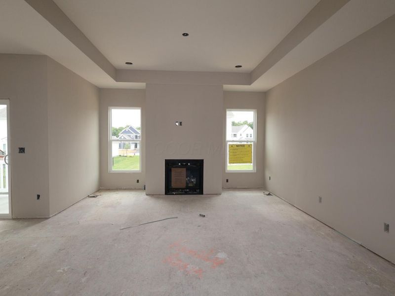 412 Fannin Drive, Pataskala, OH 43062 Photo 4