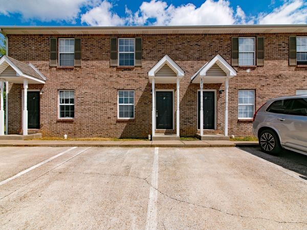 821 Oak Arbor Ct, Unit 3, Clarksville, TN 37040