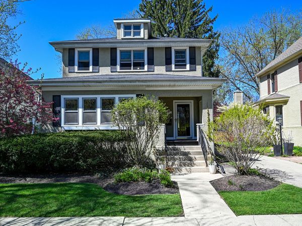 426 N Waiola Avenue , La Grange Park, IL 60526