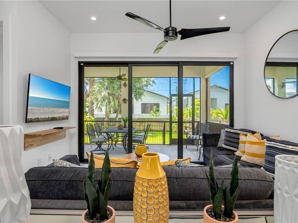 3016 Van Buren AVE, NAPLES, FL 34112