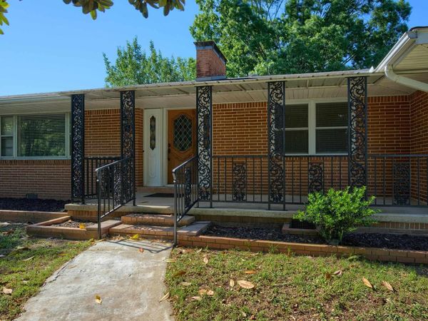 208 Indian Hills Street, Hot Springs, AR 71913