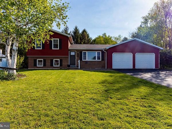 162 YARNELL LANE , PLEASANT GAP, PA 16823