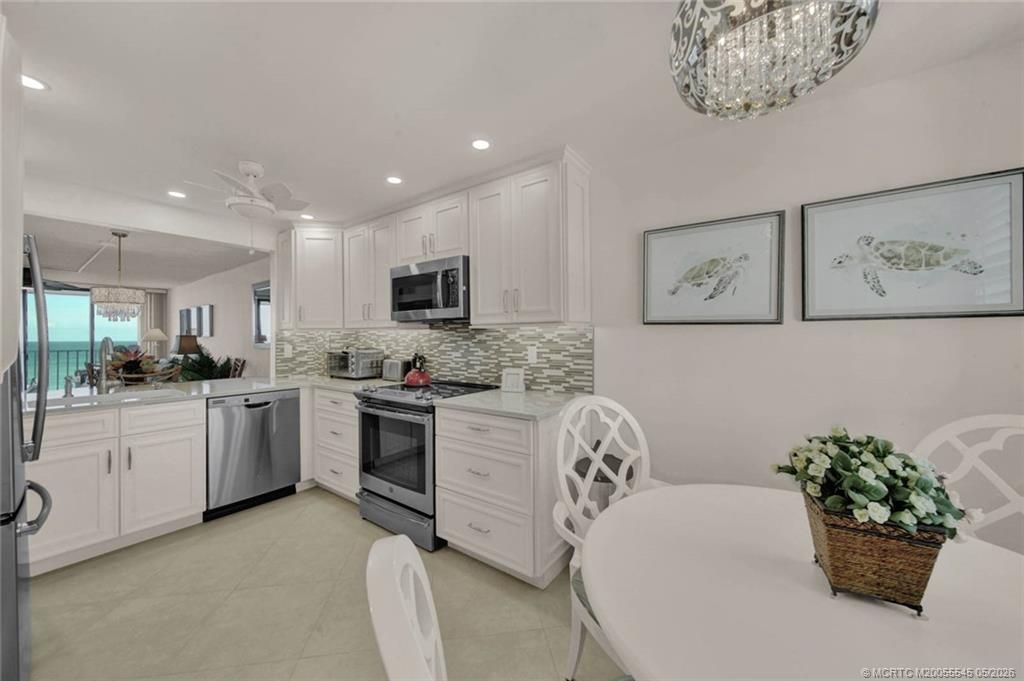 10000 S Ocean Drive, Unit 404, Jensen Beach, FL 34957 Photo