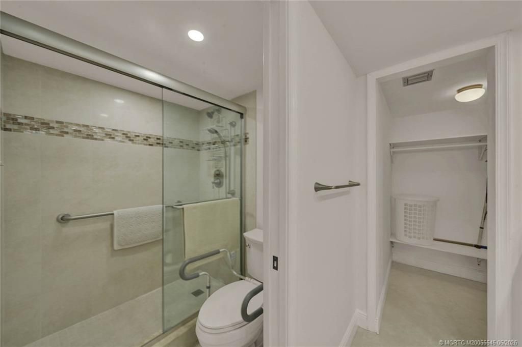 10000 S Ocean Drive, Unit 404, Jensen Beach, FL 34957 Photo