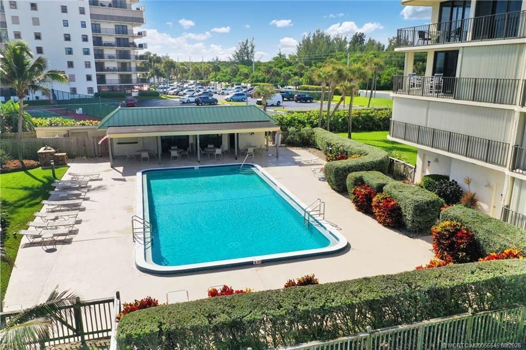 10000 S Ocean Drive, Unit 404, Jensen Beach, FL 34957 Photo
