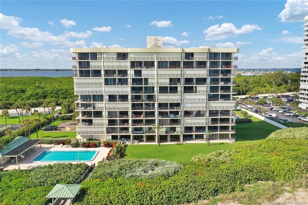 10000 S Ocean Drive, Unit 404, Jensen Beach, FL 34957 Photo