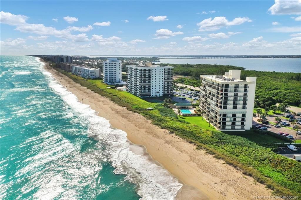 10000 S Ocean Drive, Unit 404, Jensen Beach, FL 34957 Photo