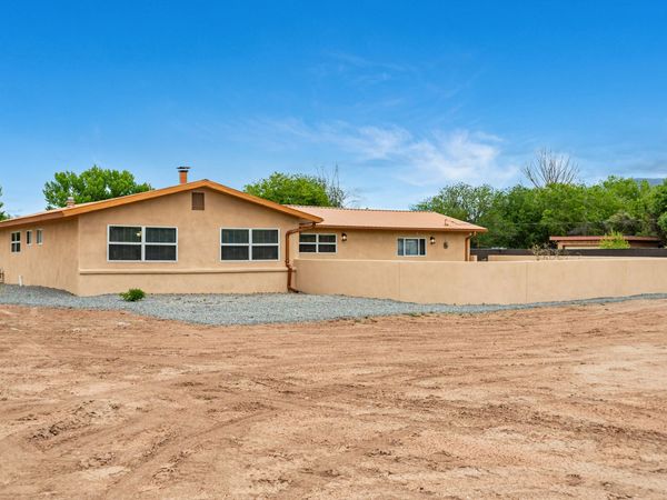 672 Coronado Road , Corrales, NM 87048