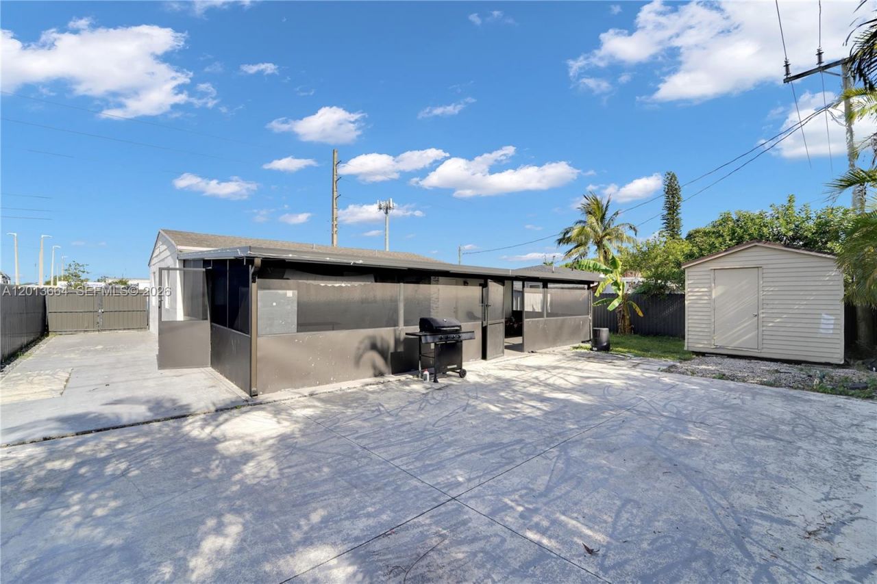 9425 NW 36th Ave , Miami, FL 33147 Photo