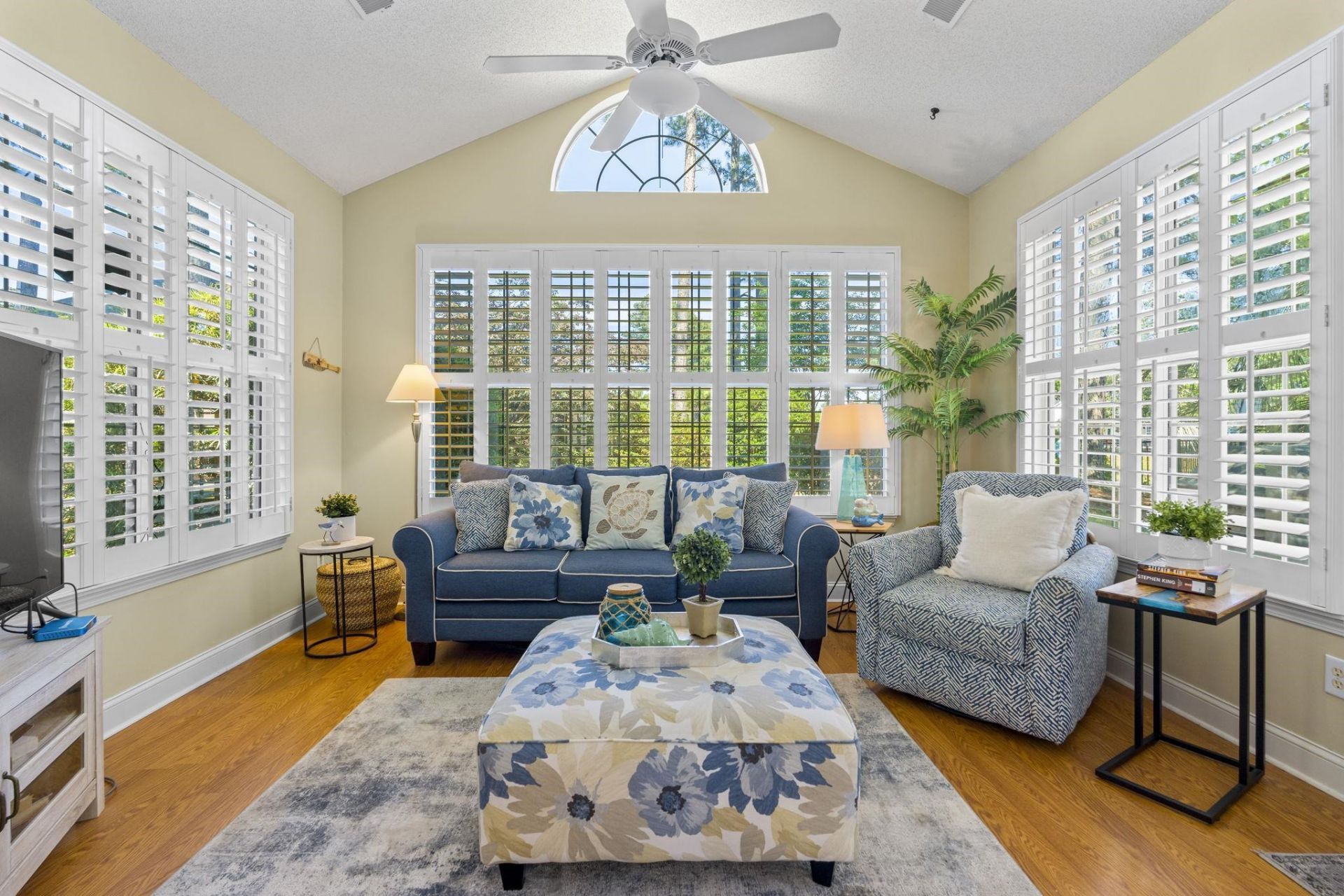 4854 Westwind Dr. Photo 12