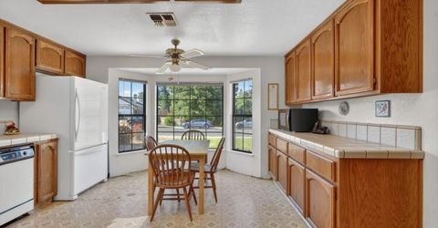 1703 Moraga Way, Roseville, CA 95661 Photo