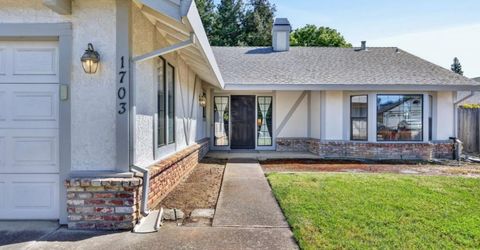 1703 Moraga Way, Roseville, CA 95661 Photo