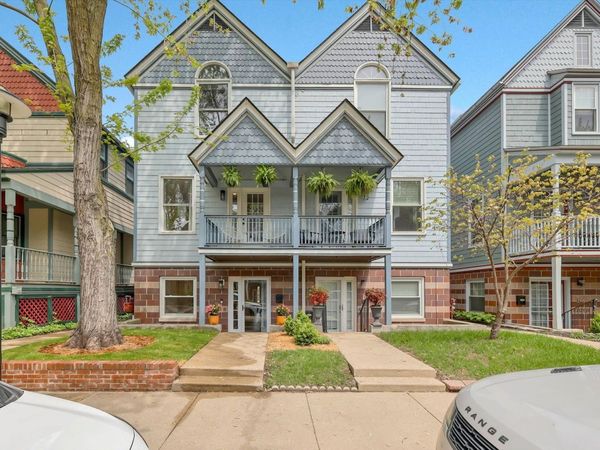 4701 S Woodlawn Avenue, Unit B, Chicago, IL 60615