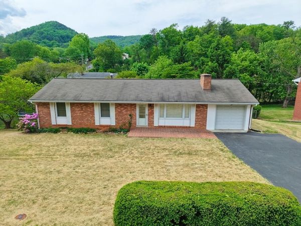 5410 Warwood DR , Roanoke, VA 24018