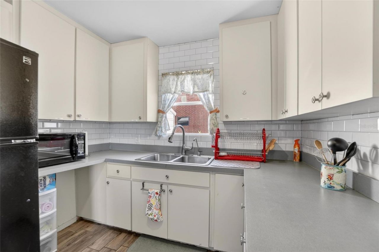 2102 Columbus Drive , Brandon, FL 33510 Photo