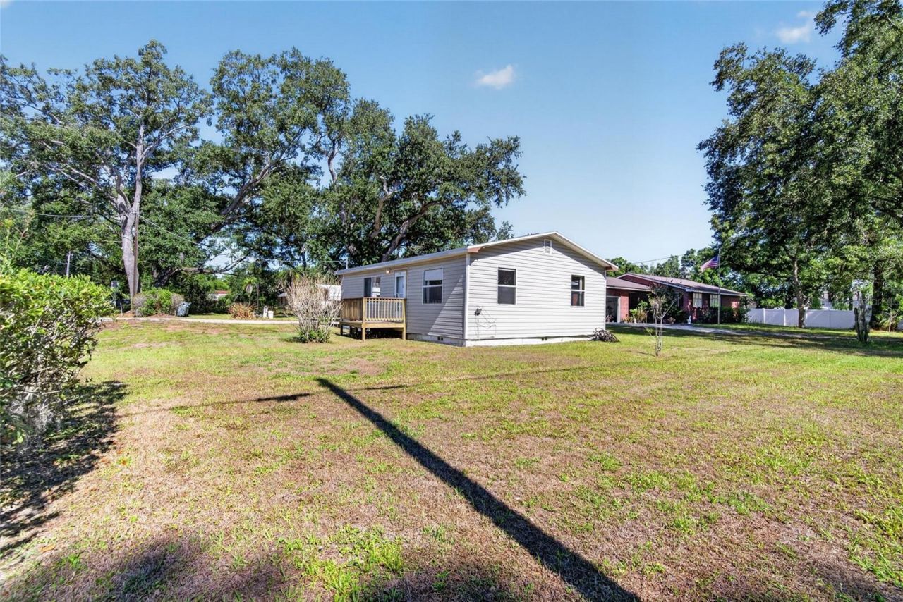 2102 Columbus Drive , Brandon, FL 33510 Photo