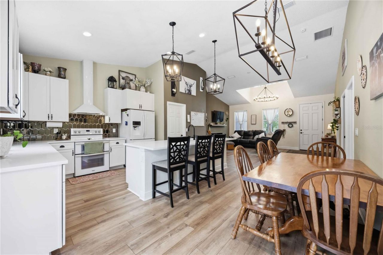 1211 Hollywood Lane, Lakeland, FL 33809 Photo