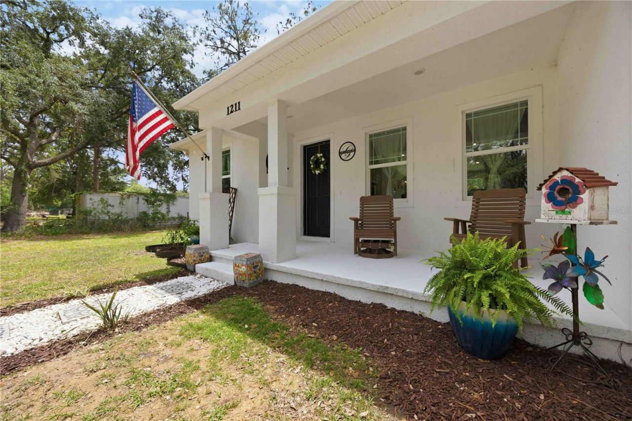 1211 Hollywood Lane, Lakeland, FL 33809 Photo