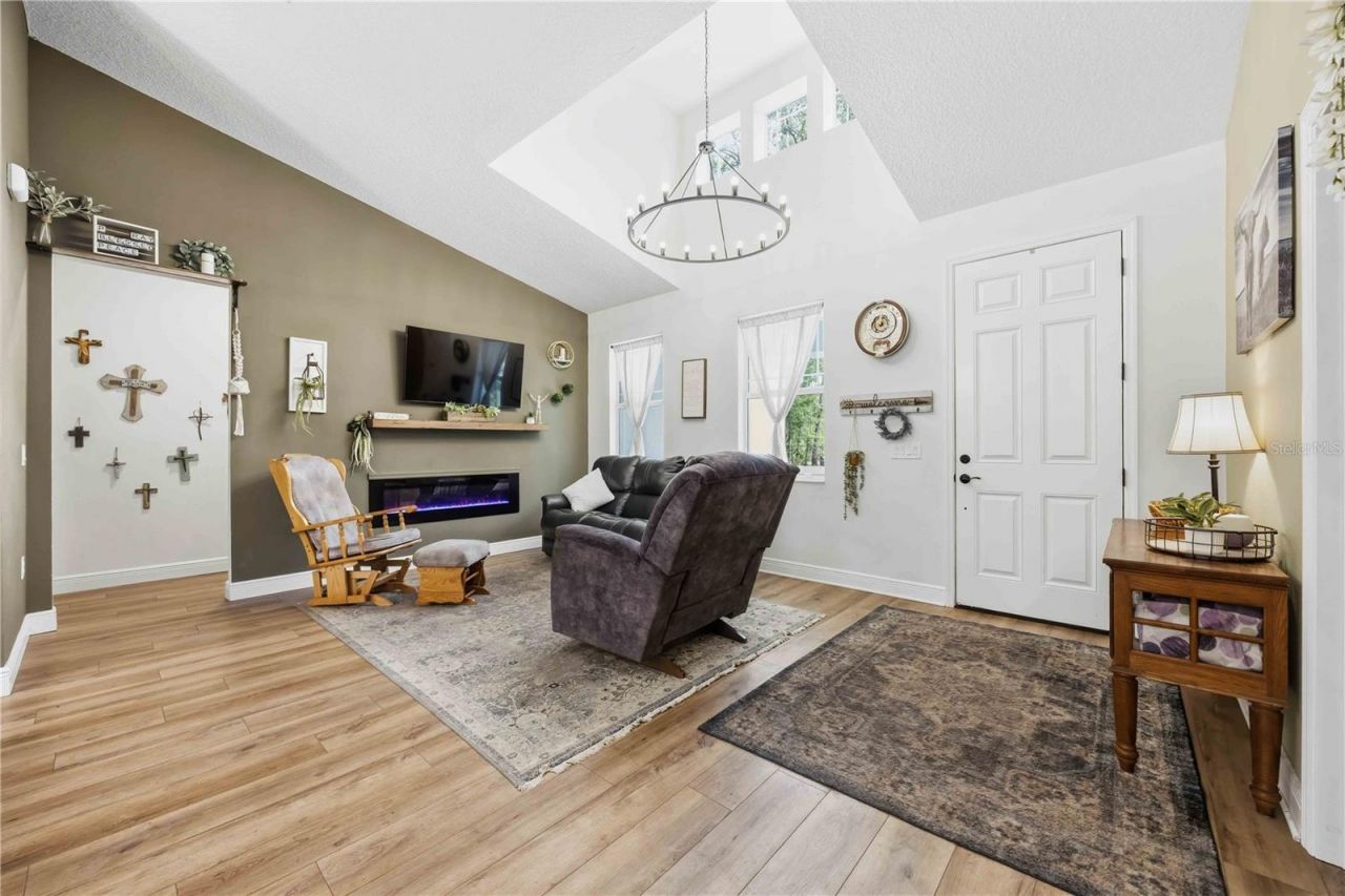 1211 Hollywood Lane, Lakeland, FL 33809 Photo