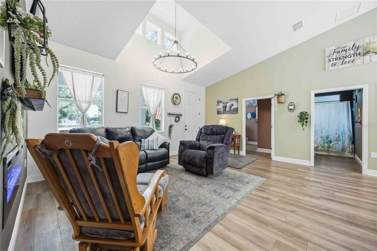 1211 Hollywood Lane, Lakeland, FL 33809 Photo