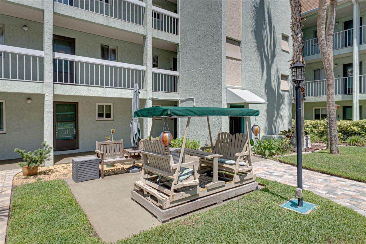 801 83rd Avenue N, Unit 108, Saint Petersburg, FL 33702 Photo