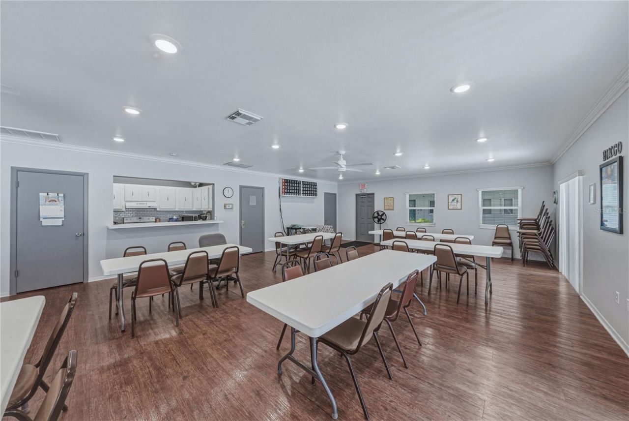801 83rd Avenue N, Unit 108, Saint Petersburg, FL 33702 Photo