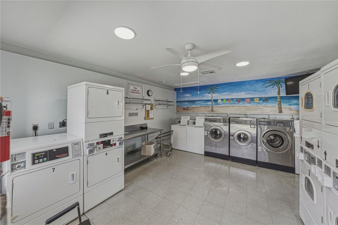 801 83rd Avenue N, Unit 108, Saint Petersburg, FL 33702 Photo
