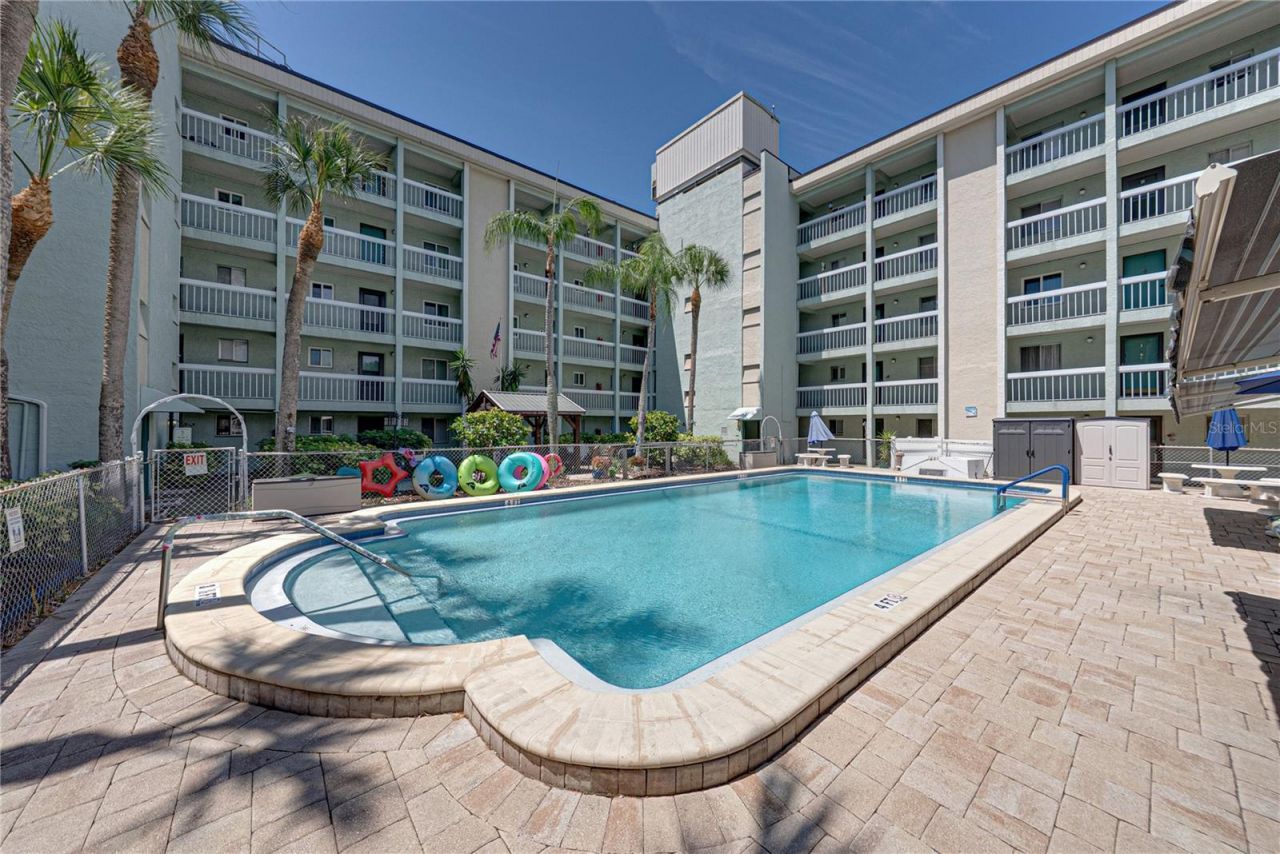 801 83rd Avenue N, Unit 108, Saint Petersburg, FL 33702 Photo