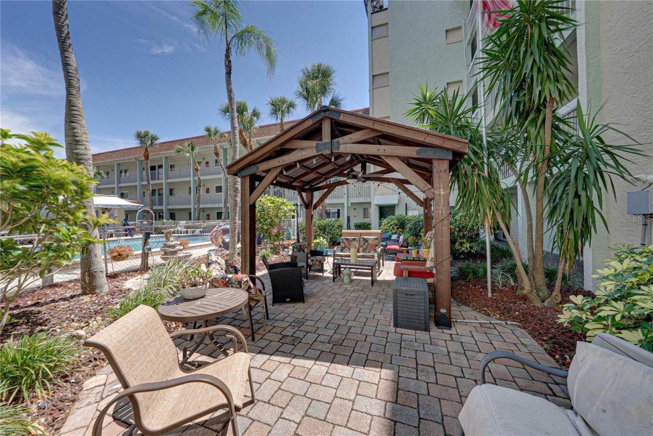 801 83rd Avenue N, Unit 108, Saint Petersburg, FL 33702 Photo