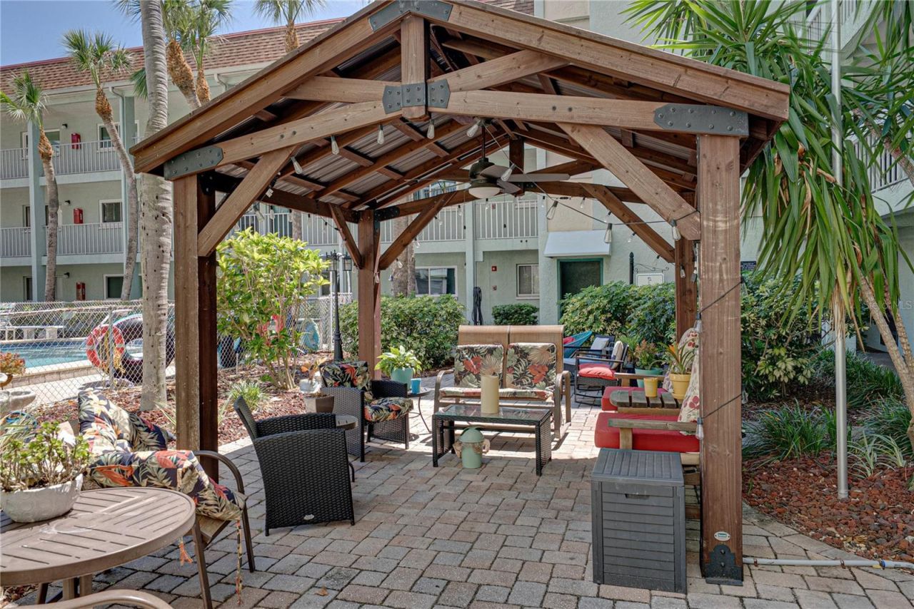 801 83rd Avenue N, Unit 108, Saint Petersburg, FL 33702 Photo