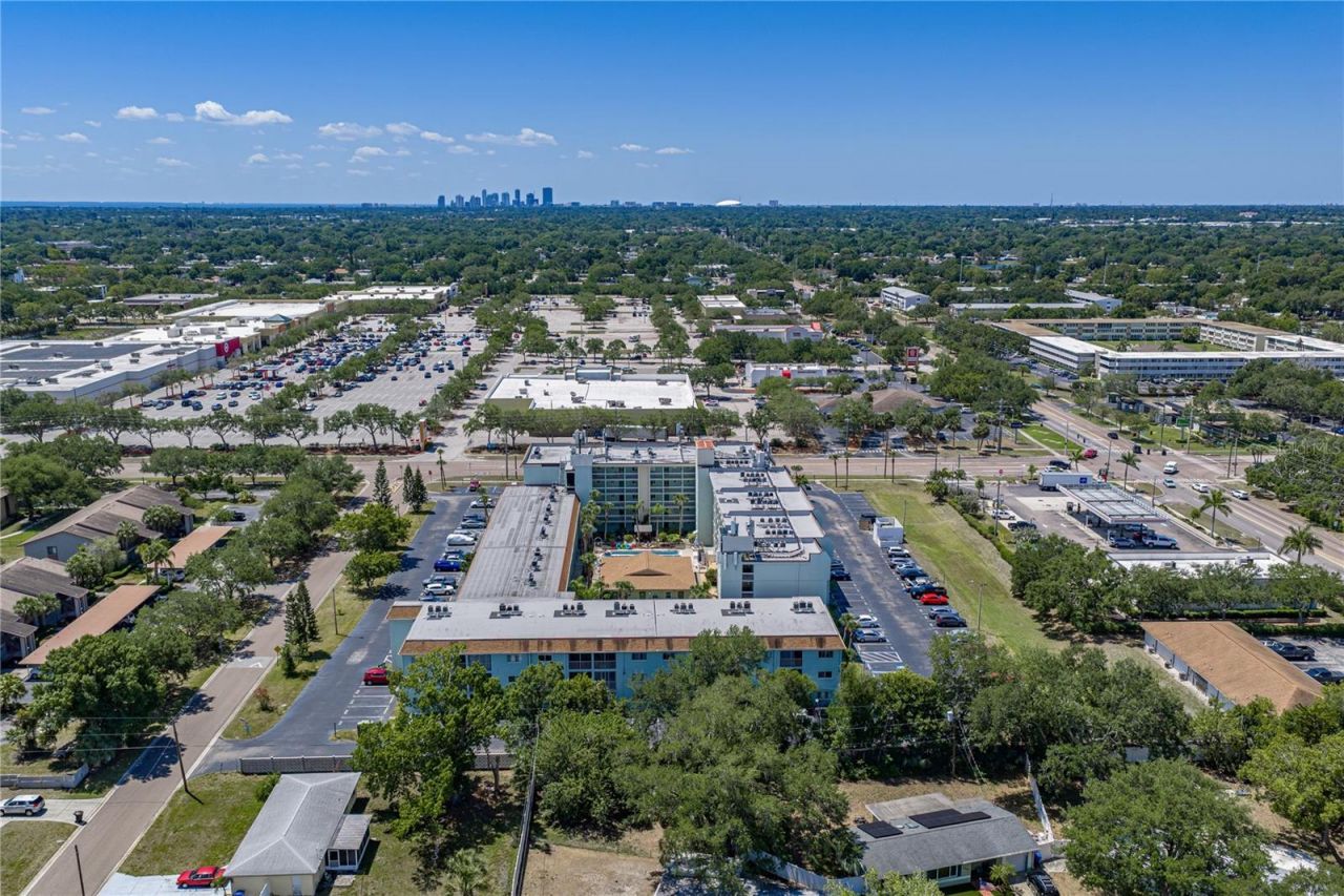 801 83rd Avenue N, Unit 108, Saint Petersburg, FL 33702 Photo