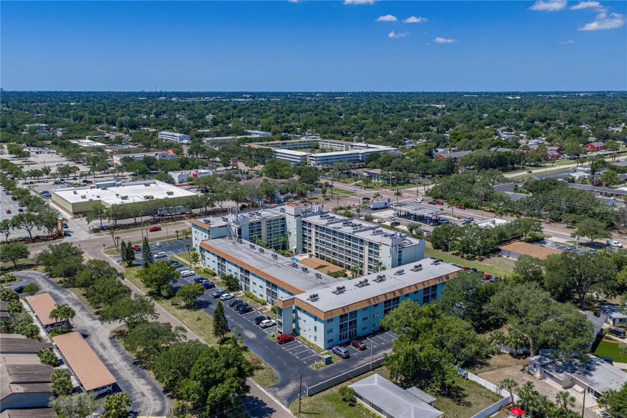 801 83rd Avenue N, Unit 108, Saint Petersburg, FL 33702 Photo