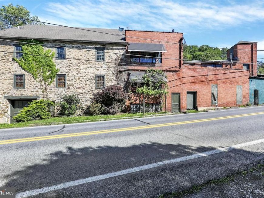 1524 Friedensburg Road, Reading, PA 19606 Main Photo